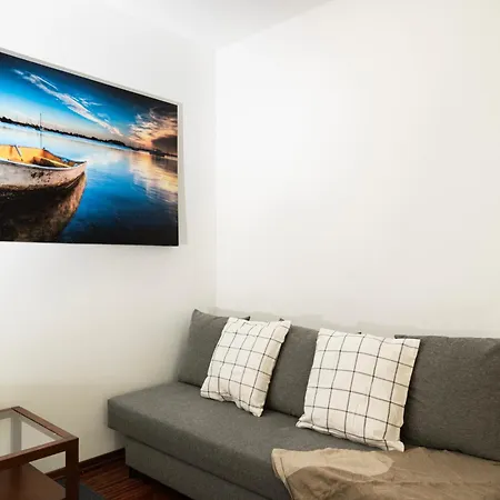 Апартаменты Cosy 3city In Center With Bathtub By Renters Сопот